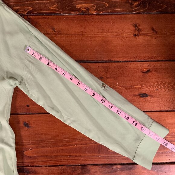 Maeve Anthropologie Sage Green Sandbridge Button Down Medium Tie Front Shirt EUC - Picture 12 of 12